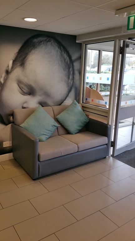 Warrington Motel, J20 M6 Lymm Services المظهر الخارجي الصورة