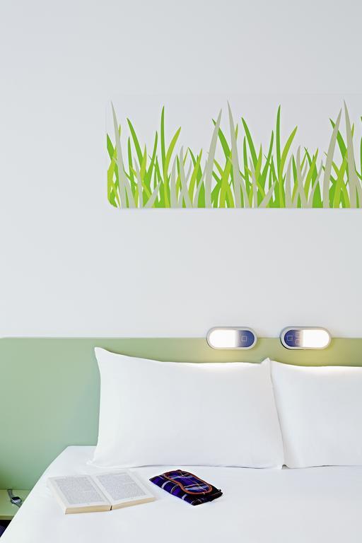 Warrington Motel, J20 M6 Lymm Services الغرفة الصورة